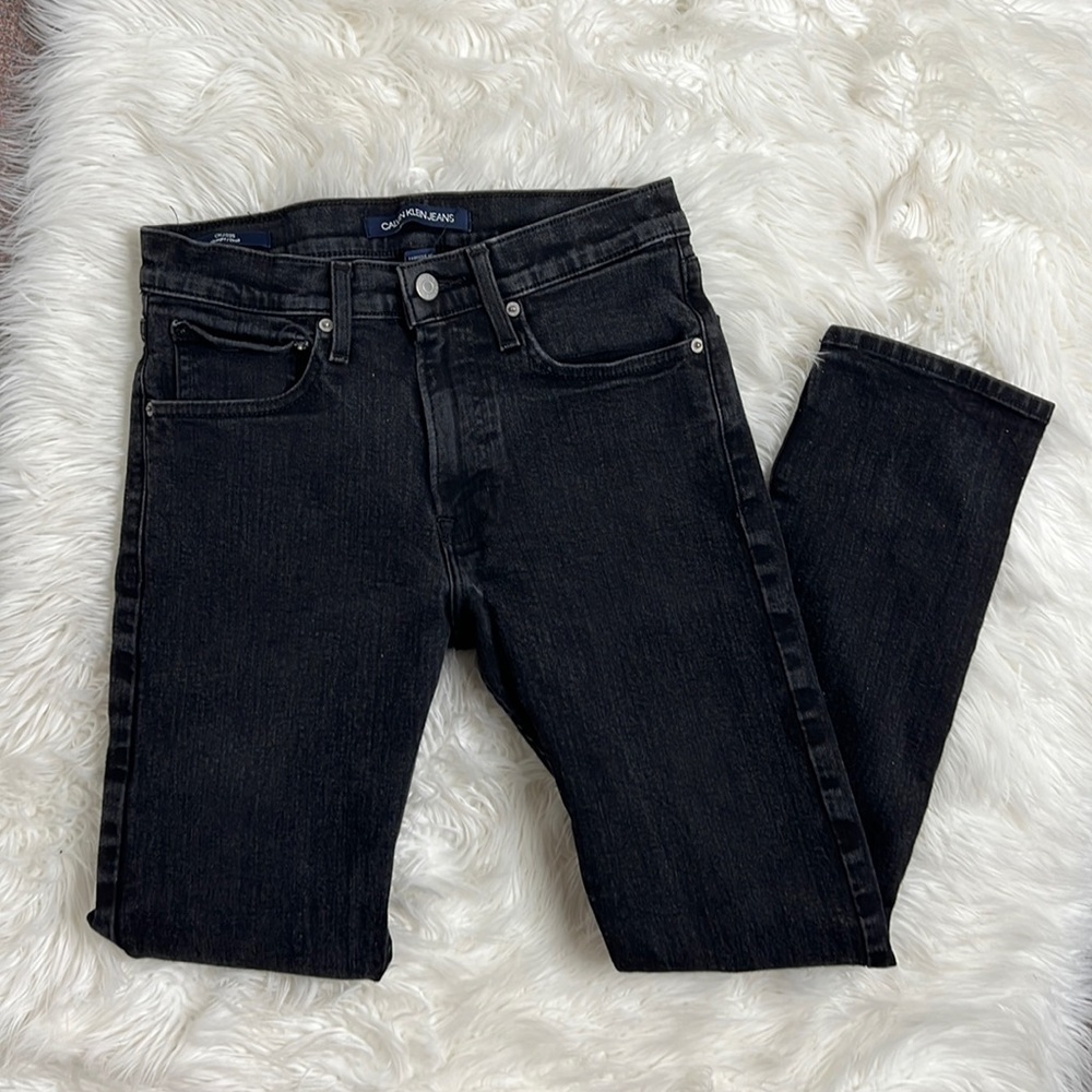 Calvin Klein Men's Straight Leg Jeans  29X30